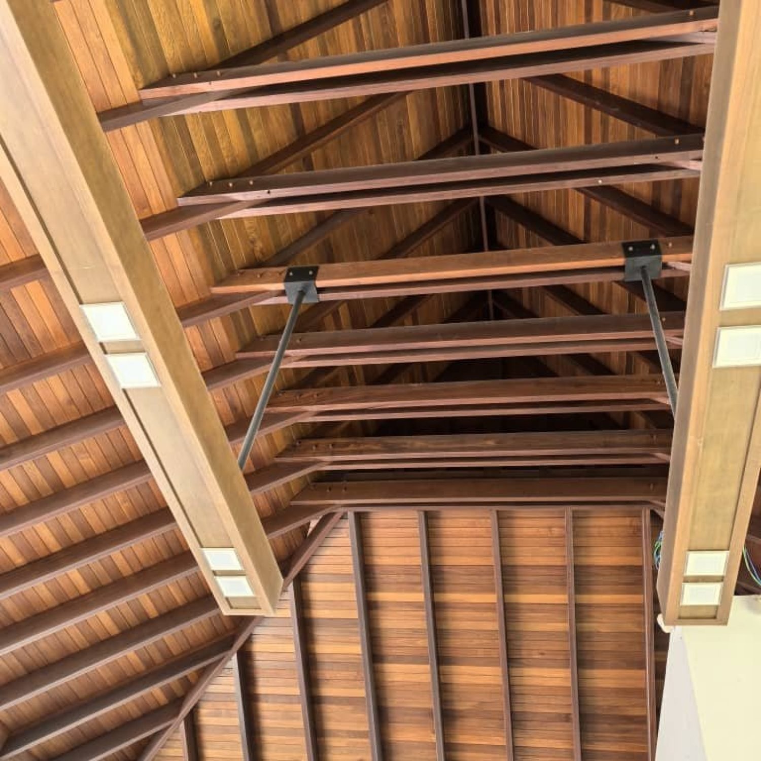 WhatsApp-Image-2025-04-15-at-14.36.38_65c2ffb0