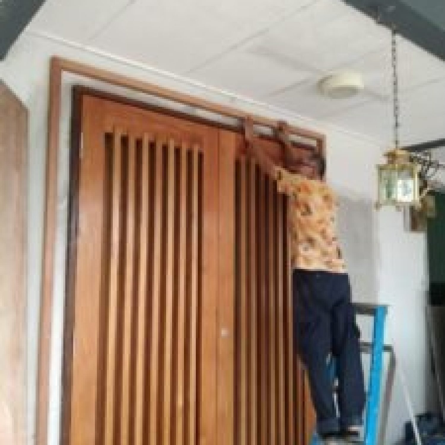 WhatsApp-Image-2025-04-23-at-13.17.25_686a3224-225x300